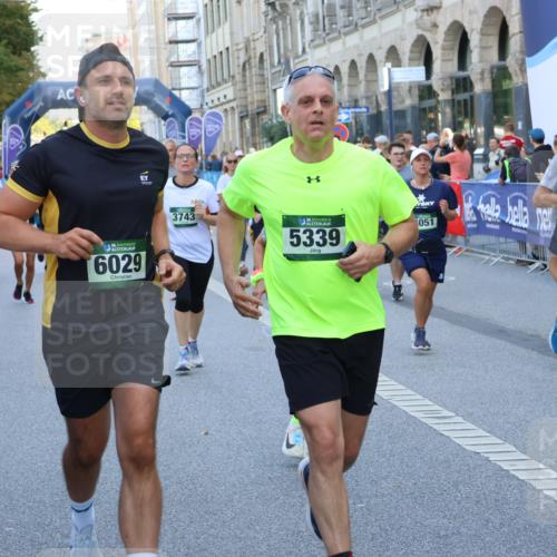 07.09.2025 - BARMER Alsterlauf Strokosch-Dieckow http://msf.ph/oto/8720531 07.09.2025 10:00:02 Ziel 2350, 2513, 2864, 3039, 3260, 3328, 3698, 3768, 3857, 3859, 3860, 4351, 4424, 4425, 4485, 4500, 4505, 4709, 4751, 4781, 4856, 4867, 4917, 4993, 5108, 5314, 5359, 5471, 5726, 5767, 5851, 5957, 6084, 6098 meine-sportfotos.de