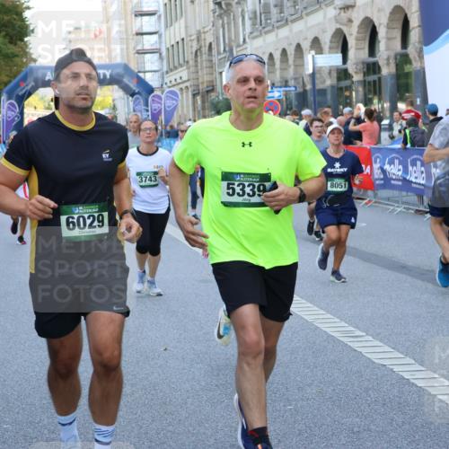 07.09.2025 - BARMER Alsterlauf Strokosch-Dieckow http://msf.ph/oto/8720534 07.09.2025 10:00:02 Ziel 2350, 2513, 2864, 3039, 3260, 3328, 3698, 3768, 3857, 3859, 3860, 4351, 4424, 4425, 4485, 4500, 4505, 4709, 4751, 4781, 4856, 4867, 4917, 4993, 5108, 5314, 5359, 5471, 5726, 5767, 5851, 5957, 6084, 6098 meine-sportfotos.de