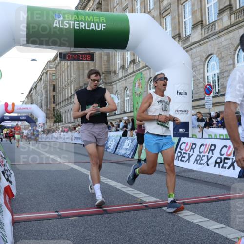 07.09.2025 - BARMER Alsterlauf Strokosch-Dieckow http://msf.ph/oto/8720555 07.09.2025 09:47:07 Ziel 2117, 2487, 2777, 3412, 3790, 3942, 4216, 4385, 4866, 5340, 5768, 6030, 6237, 8449 meine-sportfotos.de