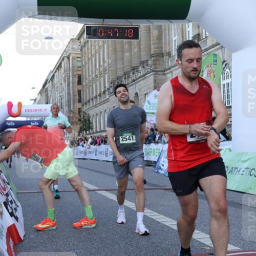 07.09.2025 - BARMER Alsterlauf Strokosch-Dieckow http://msf.ph/oto/8720575 07.09.2025 09:47:16 Ziel 2117, 2335, 2541, 2777, 3790, 4216, 4250, 4385, 4762, 4821, 4909, 5248, 8203, 8449 meine-sportfotos.de