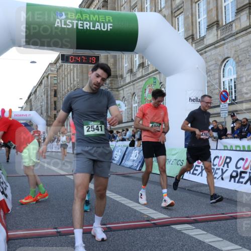 07.09.2025 - BARMER Alsterlauf Strokosch-Dieckow http://msf.ph/oto/8720581 07.09.2025 09:47:18 Ziel 2117, 2335, 2541, 2777, 4250, 4762, 4821, 4909, 5248, 5322, 5644, 5970, 6096, 8203, 8449 meine-sportfotos.de