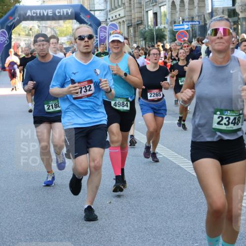 07.09.2025 - BARMER Alsterlauf Strokosch-Dieckow http://msf.ph/oto/8720605 07.09.2025 09:59:51 Ziel 1201, 2434, 2495, 2864, 2909, 2911, 3039, 3232, 3768, 3857, 3859, 3860, 4265, 4351, 4424, 4425, 4500, 4620, 4917, 4998, 5108, 5726, 5744, 5770, 5851, 6098, 6338, 8032 meine-sportfotos.de