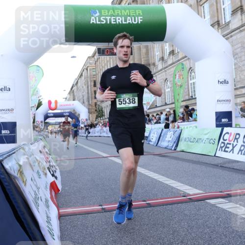 07.09.2025 - BARMER Alsterlauf Strokosch-Dieckow http://msf.ph/oto/8720644 07.09.2025 09:47:44 Ziel 4068, 4196, 4408, 4524, 5538, 5775, 6294, 6298, 6321, 8161, 8368 meine-sportfotos.de