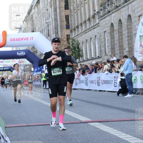 07.09.2025 - BARMER Alsterlauf Strokosch-Dieckow http://msf.ph/oto/8720658 07.09.2025 09:47:50 Ziel 3484, 4068, 4212, 4408, 4524, 4978, 6298, 8161, 8454 meine-sportfotos.de