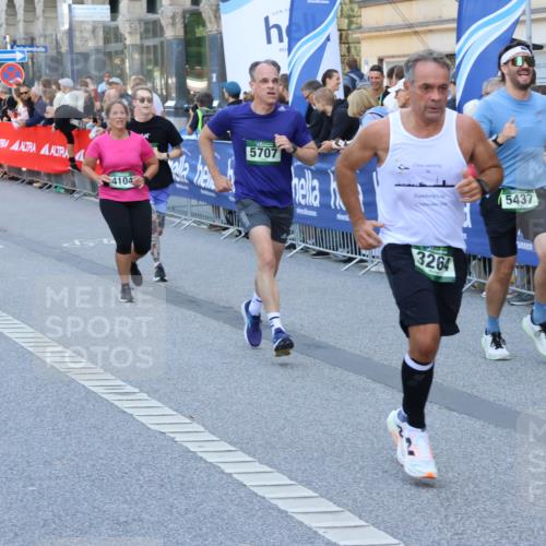 07.09.2025 - BARMER Alsterlauf Strokosch-Dieckow http://msf.ph/oto/8720672 07.09.2025 09:59:37 Ziel 2305, 2313, 2424, 2495, 2588, 2757, 2909, 2911, 3065, 3066, 3232, 3675, 3743, 4036, 4044, 4464, 4620, 4626, 4629, 4638, 4741, 4815, 4964, 4998, 5003, 5027, 5223, 5339, 5557, 5576, 5770, 5990, 5991, 6018, 6029, 6168, 6181, 6230, 6338, 8032, 8051, 8059, 8098, 8104, 8111 meine-sportfotos.de