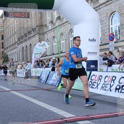 07.09.2025 - BARMER Alsterlauf Strokosch-Dieckow http://msf.ph/oto/8720678 07.09.2025 09:48:02 Ziel 2121, 2278, 2584, 2656, 3650, 3974, 4034, 4182, 4884, 5043, 6131, 8391, 8454 meine-sportfotos.de
