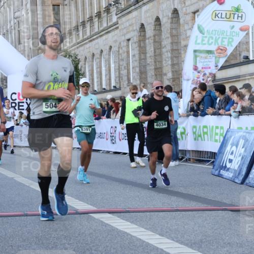 07.09.2025 - BARMER Alsterlauf Strokosch-Dieckow http://msf.ph/oto/8720684 07.09.2025 09:48:04 Ziel 2121, 2278, 2584, 2656, 3650, 3974, 4034, 4182, 4731, 4884, 5043, 5757, 5966, 6131, 8391 meine-sportfotos.de