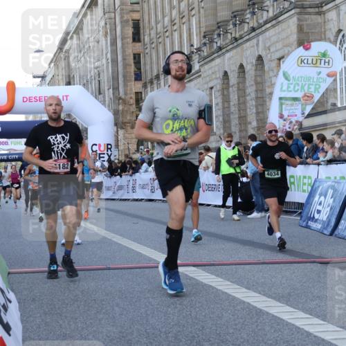 07.09.2025 - BARMER Alsterlauf Strokosch-Dieckow http://msf.ph/oto/8720685 07.09.2025 09:48:04 Ziel 2121, 2278, 2584, 2656, 3650, 3974, 4034, 4182, 4731, 4884, 5043, 5757, 5966, 6131, 8391 meine-sportfotos.de