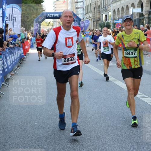 07.09.2025 - BARMER Alsterlauf Strokosch-Dieckow http://msf.ph/oto/8720706 07.09.2025 09:59:33 Ziel 2269, 2305, 2313, 2424, 2588, 2757, 3065, 3066, 3675, 3743, 4036, 4044, 4334, 4464, 4626, 4629, 4635, 4638, 4681, 4682, 4741, 4815, 4964, 4998, 5003, 5027, 5223, 5238, 5339, 5557, 5576, 5802, 5973, 5990, 5991, 6018, 6029, 6168, 6181, 6230, 6291, 8051, 8059, 8098, 8104, 8111, 8353, 8369, 8397 meine-sportfotos.de