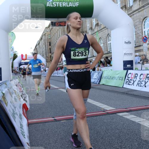 07.09.2025 - BARMER Alsterlauf Strokosch-Dieckow http://msf.ph/oto/8720725 07.09.2025 09:48:21 Ziel 2081, 2240, 3465, 4602, 4946, 5110, 5341, 5917, 6015, 6016, 6249, 8293, 8469 meine-sportfotos.de