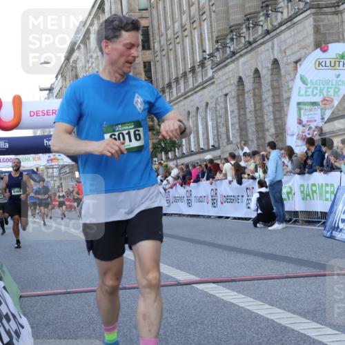 07.09.2025 - BARMER Alsterlauf Strokosch-Dieckow http://msf.ph/oto/8720727 07.09.2025 09:48:22 Ziel 2240, 2626, 3465, 4602, 4785, 4946, 5110, 5341, 6016, 6249, 8293, 8469 meine-sportfotos.de