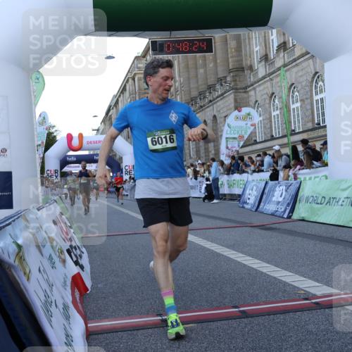 07.09.2025 - BARMER Alsterlauf Strokosch-Dieckow http://msf.ph/oto/8720728 07.09.2025 09:48:23 Ziel 2240, 2626, 3465, 4602, 4785, 4946, 5110, 5341, 6016, 6249, 8293, 8469 meine-sportfotos.de