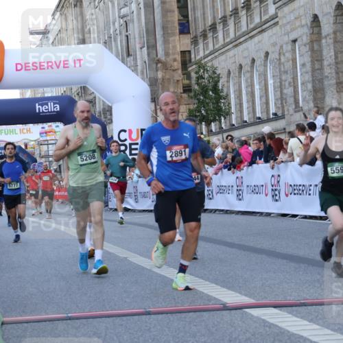 07.09.2025 - BARMER Alsterlauf Strokosch-Dieckow http://msf.ph/oto/8720747 07.09.2025 09:48:31 Ziel 2240, 2626, 2891, 3563, 3901, 4551, 4785, 5110, 5208, 5341, 5487, 5592, 5606, 5777, 6244, 6249 meine-sportfotos.de