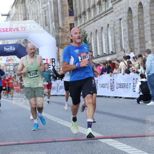 07.09.2025 - BARMER Alsterlauf Strokosch-Dieckow http://msf.ph/oto/8720749 07.09.2025 09:48:31 Ziel 2240, 2626, 2891, 3563, 3901, 4551, 4785, 5110, 5208, 5341, 5487, 5592, 5606, 5777, 6244, 6249 meine-sportfotos.de