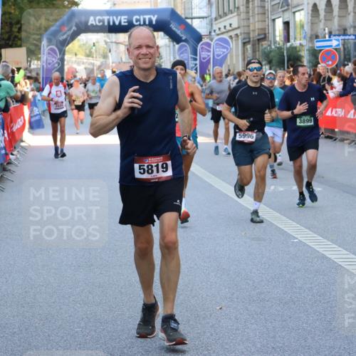 07.09.2025 - BARMER Alsterlauf Strokosch-Dieckow http://msf.ph/oto/8720750 07.09.2025 09:59:24 Ziel 2180, 2265, 2269, 2305, 2313, 2348, 2424, 2588, 2731, 2732, 2757, 2842, 3116, 3283, 3309, 3369, 3743, 4036, 4044, 4176, 4197, 4334, 4464, 4590, 4629, 4635, 4681, 4682, 4726, 4741, 4815, 4871, 4984, 5003, 5027, 5048, 5238, 5339, 5452, 5515, 5557, 5576, 5705, 5802, 5973, 5990, 5991, 6018, 6029, 6118, 6168, 6181, 6226, 6227, 6230, 6236, 6291, 8051, 8104, 8111, 8353, 8369, 8397 meine-sportfotos.de
