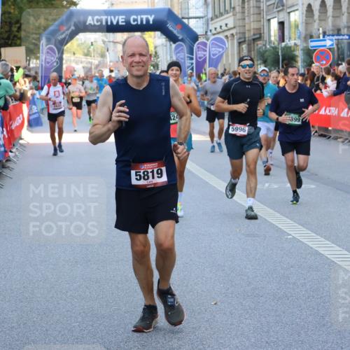 07.09.2025 - BARMER Alsterlauf Strokosch-Dieckow http://msf.ph/oto/8720753 07.09.2025 09:59:24 Ziel 2180, 2265, 2269, 2305, 2313, 2348, 2424, 2588, 2731, 2732, 2757, 2842, 3116, 3283, 3309, 3369, 3743, 4036, 4044, 4176, 4197, 4334, 4464, 4590, 4629, 4635, 4681, 4682, 4726, 4741, 4815, 4871, 4984, 5003, 5027, 5048, 5238, 5339, 5452, 5515, 5557, 5576, 5705, 5802, 5973, 5990, 5991, 6018, 6029, 6118, 6168, 6181, 6226, 6227, 6230, 6236, 6291, 8051, 8104, 8111, 8353, 8369, 8397 meine-sportfotos.de