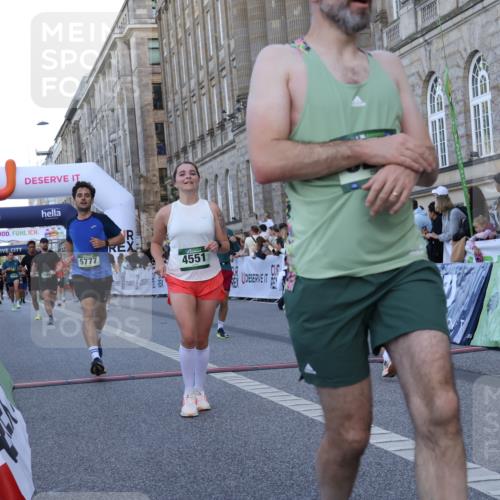 07.09.2025 - BARMER Alsterlauf Strokosch-Dieckow http://msf.ph/oto/8720756 07.09.2025 09:48:34 Ziel 2626, 2891, 3563, 3767, 3901, 4304, 4551, 4785, 5208, 5487, 5592, 5606, 5696, 5777, 6244, 8317 meine-sportfotos.de