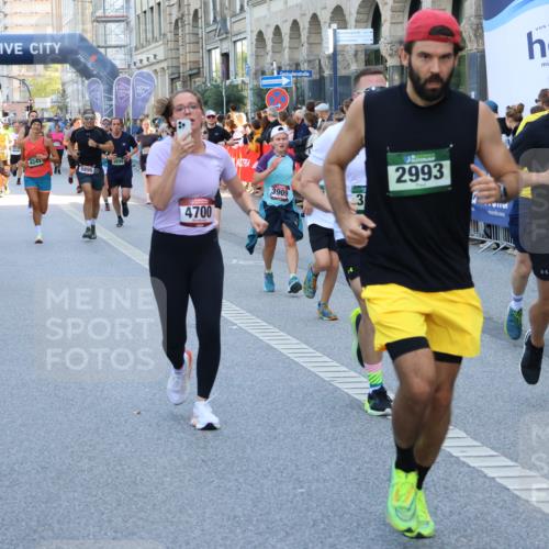 07.09.2025 - BARMER Alsterlauf Strokosch-Dieckow http://msf.ph/oto/8720760 07.09.2025 09:59:21 Ziel 2180, 2265, 2269, 2313, 2348, 2731, 2732, 2757, 2842, 3116, 3155, 3283, 3309, 3369, 3743, 4036, 4176, 4197, 4334, 4464, 4590, 4629, 4635, 4681, 4682, 4726, 4741, 4871, 4984, 5048, 5238, 5339, 5452, 5515, 5576, 5705, 5802, 5973, 5990, 5991, 6018, 6118, 6226, 6227, 6236, 6291, 8104, 8111, 8353, 8369, 8397, 8398 meine-sportfotos.de