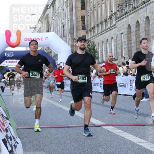 07.09.2025 - BARMER Alsterlauf Strokosch-Dieckow http://msf.ph/oto/8720766 07.09.2025 09:48:38 Ziel 2954, 3206, 3290, 3563, 3711, 3767, 3901, 4304, 4551, 5208, 5380, 5487, 5606, 5628, 5696, 5777, 6244, 8317 meine-sportfotos.de