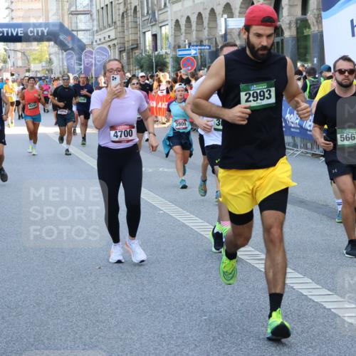 07.09.2025 - BARMER Alsterlauf Strokosch-Dieckow http://msf.ph/oto/8720770 07.09.2025 09:59:21 Ziel 2180, 2265, 2269, 2313, 2348, 2731, 2732, 2757, 2842, 3116, 3155, 3283, 3309, 3369, 3743, 4036, 4176, 4197, 4334, 4464, 4590, 4629, 4635, 4681, 4682, 4726, 4741, 4871, 4984, 5048, 5238, 5339, 5452, 5515, 5576, 5705, 5802, 5973, 5990, 5991, 6018, 6118, 6226, 6227, 6236, 6291, 8104, 8111, 8353, 8369, 8397, 8398 meine-sportfotos.de