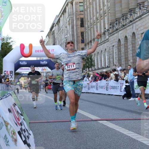 07.09.2025 - BARMER Alsterlauf Strokosch-Dieckow http://msf.ph/oto/8720778 07.09.2025 09:48:43 Ziel 2954, 3206, 3290, 3544, 3563, 3711, 3767, 3901, 4304, 5380, 5628, 5696, 8276, 8317 meine-sportfotos.de