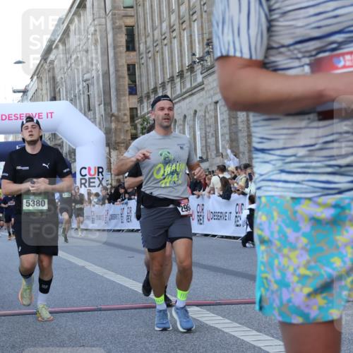 07.09.2025 - BARMER Alsterlauf Strokosch-Dieckow http://msf.ph/oto/8720784 07.09.2025 09:48:45 Ziel 2954, 3206, 3290, 3544, 3711, 4098, 4304, 5380, 5628, 5696, 8276, 8317 meine-sportfotos.de