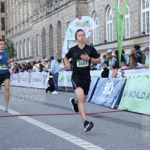07.09.2025 - BARMER Alsterlauf Strokosch-Dieckow http://msf.ph/oto/8720819 07.09.2025 09:48:58 Ziel 2253, 2383, 2453, 2552, 3459, 3501, 3575, 3983, 4330, 4349, 4530, 4870, 4931, 6295 meine-sportfotos.de