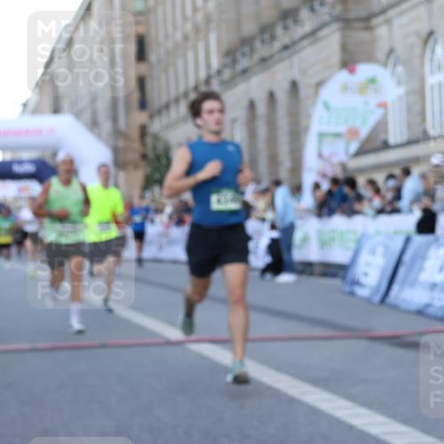 07.09.2025 - BARMER Alsterlauf Strokosch-Dieckow http://msf.ph/oto/8720822 07.09.2025 09:48:58 Ziel 2253, 2383, 2453, 2552, 3459, 3501, 3575, 3983, 4330, 4349, 4530, 4870, 4931, 6295 meine-sportfotos.de