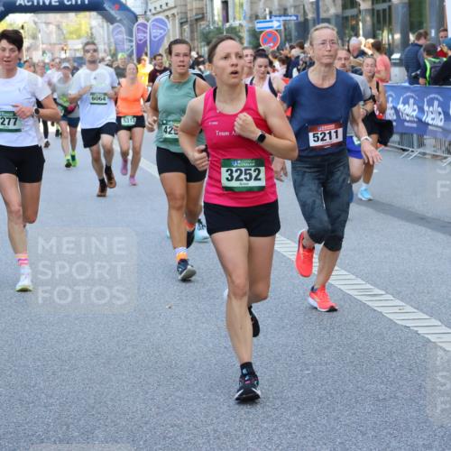 07.09.2025 - BARMER Alsterlauf Strokosch-Dieckow http://msf.ph/oto/8720825 07.09.2025 09:59:13 Ziel 2180, 2265, 2348, 2731, 2732, 2842, 3116, 3155, 3264, 3283, 3309, 3369, 3437, 3438, 3569, 3570, 3763, 4104, 4176, 4197, 4463, 4590, 4726, 4840, 4871, 4984, 5038, 5048, 5437, 5452, 5515, 5705, 5707, 6118, 6226, 6227, 6236, 8379, 8398 meine-sportfotos.de