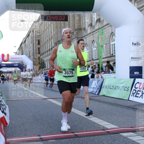 07.09.2025 - BARMER Alsterlauf Strokosch-Dieckow http://msf.ph/oto/8720827 07.09.2025 09:49:01 Ziel 2253, 2383, 2552, 2941, 3501, 3575, 3587, 3983, 4330, 4349, 4870, 6295, 8422 meine-sportfotos.de