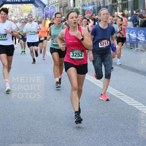 07.09.2025 - BARMER Alsterlauf Strokosch-Dieckow http://msf.ph/oto/8720828 07.09.2025 09:59:13 Ziel 2180, 2265, 2348, 2731, 2732, 2842, 3116, 3155, 3264, 3283, 3309, 3369, 3437, 3438, 3569, 3570, 3763, 4104, 4176, 4197, 4463, 4590, 4726, 4840, 4871, 4984, 5038, 5048, 5437, 5452, 5515, 5705, 5707, 6118, 6226, 6227, 6236, 8379, 8398 meine-sportfotos.de