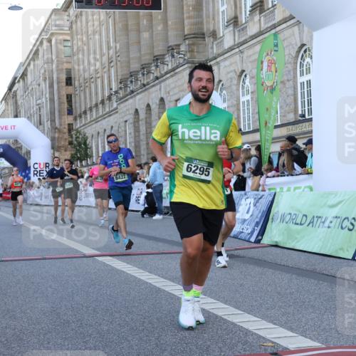 07.09.2025 - BARMER Alsterlauf Strokosch-Dieckow http://msf.ph/oto/8720841 07.09.2025 09:49:06 Ziel 2253, 2324, 2552, 2941, 2960, 3587, 3983, 4330, 4471, 4511, 5082, 5900, 6295, 8102, 8422 meine-sportfotos.de