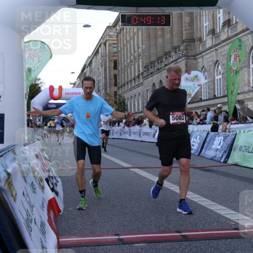 07.09.2025 - BARMER Alsterlauf Strokosch-Dieckow http://msf.ph/oto/8720858 07.09.2025 09:49:11 Ziel 2324, 2941, 2960, 3587, 4471, 4511, 5082, 5284, 5900, 8102, 8422 meine-sportfotos.de