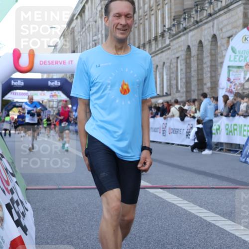 07.09.2025 - BARMER Alsterlauf Strokosch-Dieckow http://msf.ph/oto/8720861 07.09.2025 09:49:12 Ziel 2324, 2960, 3587, 4471, 4511, 5082, 5284, 5900, 8102, 8422 meine-sportfotos.de