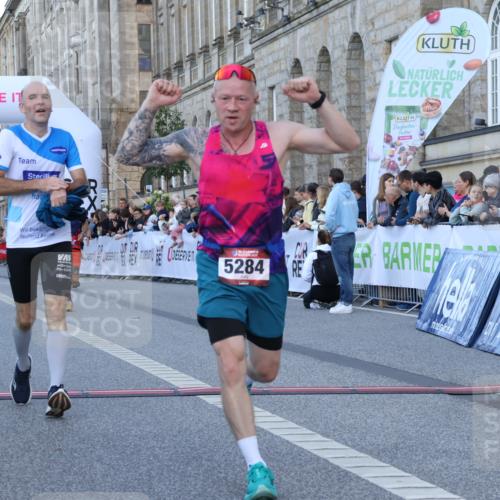 07.09.2025 - BARMER Alsterlauf Strokosch-Dieckow http://msf.ph/oto/8720865 07.09.2025 09:49:16 Ziel 2960, 3505, 4684, 5273, 5284, 5617, 6256, 8291 meine-sportfotos.de