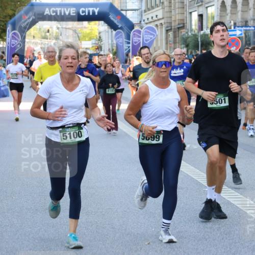 07.09.2025 - BARMER Alsterlauf Strokosch-Dieckow http://msf.ph/oto/8720872 07.09.2025 09:59:06 Ziel 2193, 2423, 2612, 2731, 2739, 2832, 2842, 3155, 3264, 3415, 3437, 3438, 3569, 3570, 3763, 3899, 4104, 4463, 4760, 4840, 5038, 5048, 5437, 5707, 6118, 6226, 6227, 8379, 8398, 8447 meine-sportfotos.de