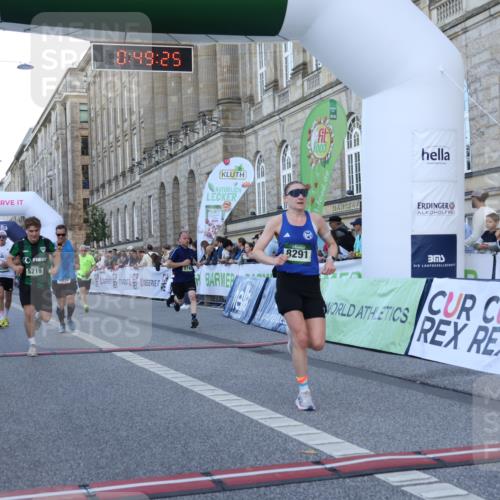 07.09.2025 - BARMER Alsterlauf Strokosch-Dieckow http://msf.ph/oto/8720889 07.09.2025 09:49:23 Ziel 2769, 2790, 3505, 3530, 3588, 4684, 5095, 5219, 5273, 5617, 5725, 5740, 6203, 6256, 8291 meine-sportfotos.de