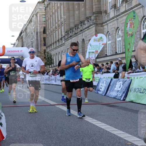 07.09.2025 - BARMER Alsterlauf Strokosch-Dieckow http://msf.ph/oto/8720895 07.09.2025 09:49:25 Ziel 2769, 2790, 2921, 3450, 3505, 3530, 3588, 4171, 4684, 5095, 5219, 5273, 5617, 5725, 5740, 6203, 6256, 8291, 8414 meine-sportfotos.de