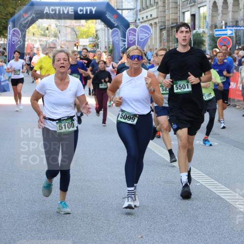 07.09.2025 - BARMER Alsterlauf Strokosch-Dieckow http://msf.ph/oto/8720897 07.09.2025 09:59:05 Ziel 2193, 2423, 2612, 2731, 2739, 2832, 2842, 3155, 3264, 3415, 3437, 3438, 3569, 3570, 3763, 3899, 3909, 4104, 4463, 4760, 4840, 5038, 5048, 5437, 5707, 5996, 6118, 6326, 8379, 8398, 8447 meine-sportfotos.de