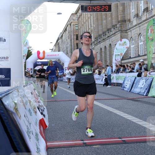 07.09.2025 - BARMER Alsterlauf Strokosch-Dieckow http://msf.ph/oto/8720902 07.09.2025 09:49:27 Ziel 2027, 2769, 2790, 2899, 2921, 3450, 3530, 3588, 4171, 5095, 5219, 5725, 5740, 6203, 8291, 8414 meine-sportfotos.de