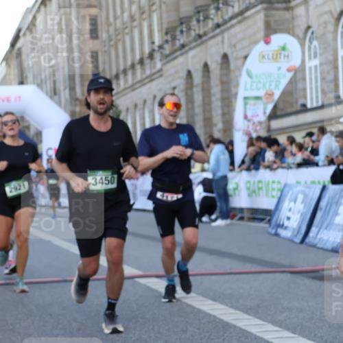 07.09.2025 - BARMER Alsterlauf Strokosch-Dieckow http://msf.ph/oto/8720912 07.09.2025 09:49:32 Ziel 2027, 2899, 2921, 3120, 3449, 3450, 3588, 3694, 4171, 4611, 4612, 4797, 5717, 6203, 6328, 8414 meine-sportfotos.de