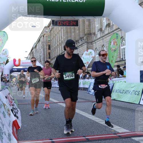 07.09.2025 - BARMER Alsterlauf Strokosch-Dieckow http://msf.ph/oto/8720914 07.09.2025 09:49:33 Ziel 2027, 2899, 2921, 3120, 3167, 3449, 3450, 3565, 3588, 3694, 4171, 4611, 4612, 4797, 5717, 6203, 6328, 8414 meine-sportfotos.de