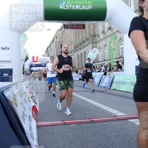 07.09.2025 - BARMER Alsterlauf Strokosch-Dieckow http://msf.ph/oto/8720922 07.09.2025 09:49:36 Ziel 2027, 2899, 2921, 3120, 3167, 3449, 3450, 3565, 3694, 4171, 4204, 4611, 4612, 4797, 5338, 5717, 5881, 6328, 8281, 8414 meine-sportfotos.de