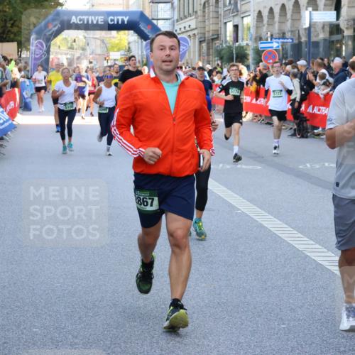 07.09.2025 - BARMER Alsterlauf Strokosch-Dieckow http://msf.ph/oto/8720923 07.09.2025 09:59:01 Ziel 2193, 2303, 2423, 2612, 2739, 2832, 3155, 3264, 3415, 3437, 3438, 3569, 3570, 3763, 3899, 3909, 4104, 4241, 4463, 4760, 4840, 5038, 5106, 5437, 5667, 5707, 5819, 5996, 6189, 6326, 8379, 8398, 8447 meine-sportfotos.de