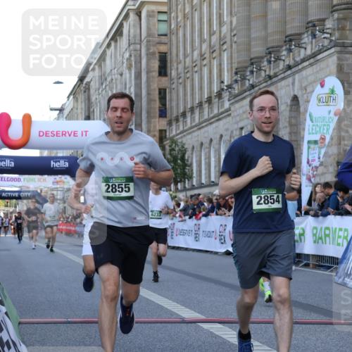 07.09.2025 - BARMER Alsterlauf Strokosch-Dieckow http://msf.ph/oto/8720939 07.09.2025 09:49:44 Ziel 2854, 2855, 3167, 3204, 3449, 3565, 3694, 4204, 5338, 5474, 5820, 5881, 5958, 6233, 8281, 8421 meine-sportfotos.de