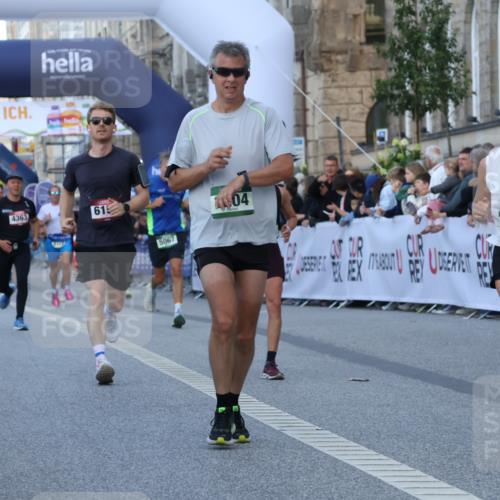07.09.2025 - BARMER Alsterlauf Strokosch-Dieckow http://msf.ph/oto/8720940 07.09.2025 09:49:49 Ziel 2854, 2855, 3204, 4363, 5067, 5474, 5820, 5958, 6233, 8421, 8432 meine-sportfotos.de