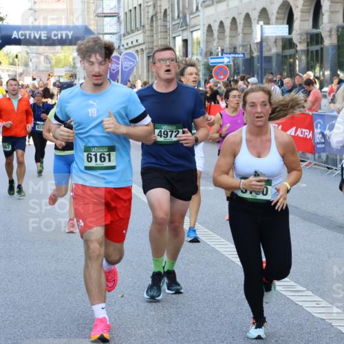 07.09.2025 - BARMER Alsterlauf Strokosch-Dieckow http://msf.ph/oto/8720944 07.09.2025 09:58:56 Ziel 2193, 2270, 2303, 2423, 2612, 2739, 2832, 2993, 3075, 3222, 3264, 3414, 3415, 3438, 3492, 3667, 3763, 3899, 3909, 4123, 4241, 4700, 4760, 4840, 5106, 5552, 5667, 5819, 5996, 6189, 6326, 8379, 8447 meine-sportfotos.de