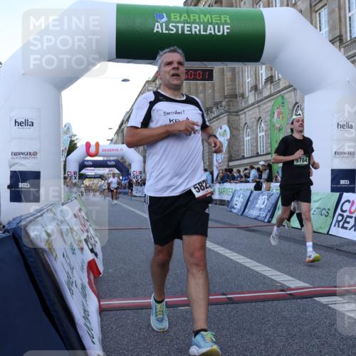 07.09.2025 - BARMER Alsterlauf Strokosch-Dieckow http://msf.ph/oto/8720955 07.09.2025 09:49:59 Ziel 2164, 4363, 4637, 5067, 5187, 5784, 5825, 5870, 8092, 8311, 8312 meine-sportfotos.de