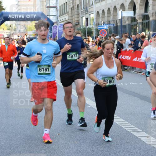 07.09.2025 - BARMER Alsterlauf Strokosch-Dieckow http://msf.ph/oto/8720960 07.09.2025 09:58:56 Ziel 2193, 2270, 2303, 2423, 2612, 2739, 2832, 2993, 3075, 3222, 3264, 3414, 3415, 3438, 3492, 3667, 3763, 3899, 3909, 4123, 4241, 4700, 4760, 4840, 5106, 5552, 5667, 5819, 5996, 6189, 6326, 8379, 8447 meine-sportfotos.de