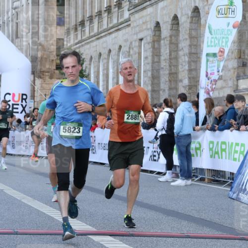 07.09.2025 - BARMER Alsterlauf Strokosch-Dieckow http://msf.ph/oto/8720966 07.09.2025 09:50:09 Ziel 2147, 2164, 2402, 2881, 3567, 3818, 4426, 4637, 4678, 5187, 5230, 5499, 5823, 5870 meine-sportfotos.de